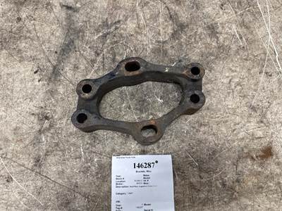 Mack 20932463 Bracket