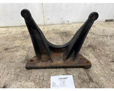 Mack 20956486 Bracket for a Mack GU713