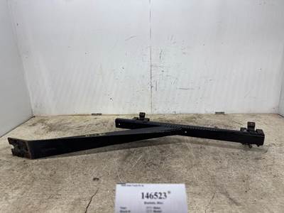 Mack 21018919 Bracket for a Mack CXU613