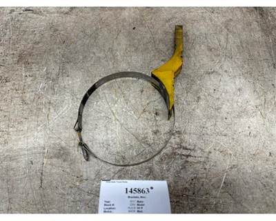 Mack 21245643 Bracket for a Mack CXU613