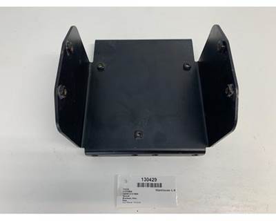 Mack 21313608 Bracket