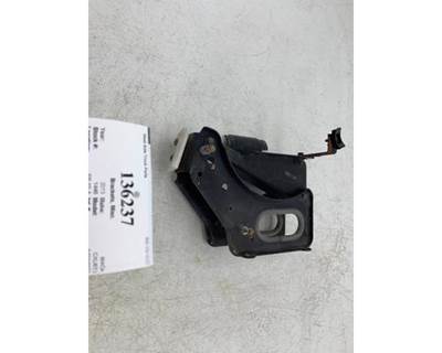 Mack 21372199 Bracket for a Mack CXU613
