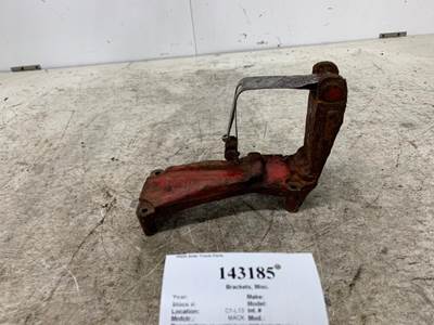 Mack 21461618 Bracket