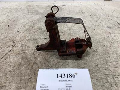 Mack 21461620 Bracket