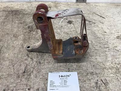 Mack 21461620 Bracket for a Mack CXN613