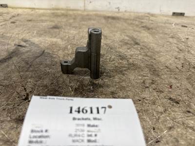 Mack 21743254 Bracket for a Mack GU713