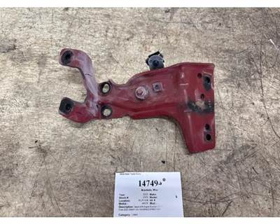 Mack 22058541 Bracket for a Mack GR64F