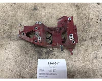 Mack 22665008 Bracket for a Mack GU713