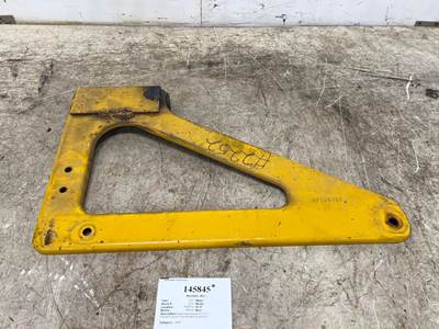 Mack 82728322 Bracket for a Mack CXU613