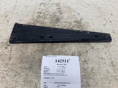 Mack 82749127 Bracket for a Mack GU713