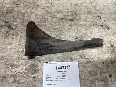 Paccar 1836352 Bracket