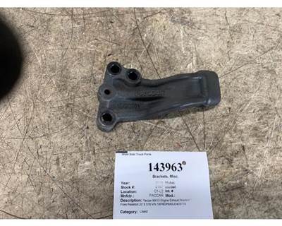 Paccar 1886101 Bracket for a Peterbilt 579
