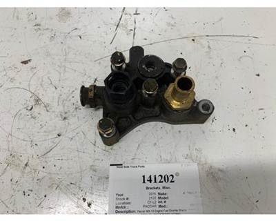 Paccar 1889326 Bracket for a Kenworth T880