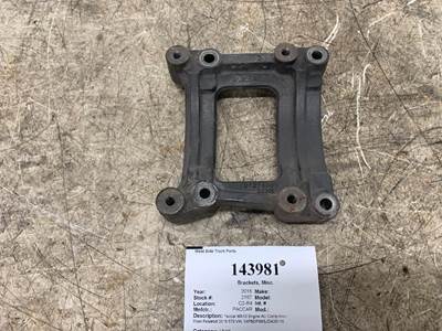 Paccar 2027600 Bracket for a Peterbilt 579