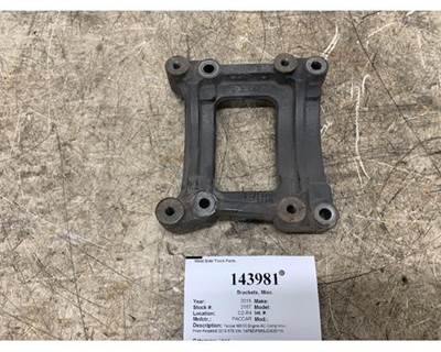 Paccar 2027600 Bracket for a Peterbilt 579