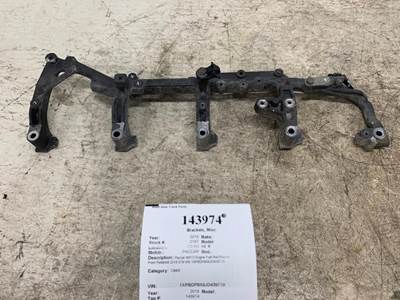 Paccar 2118432 Bracket for a Peterbilt 579