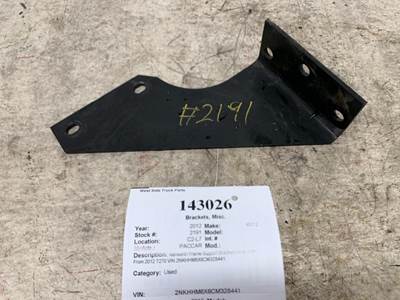 Paccar A11-6127 Left Bracket for a Kenworth T270