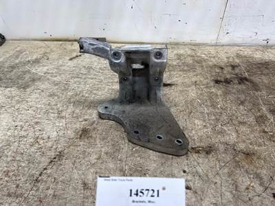 Paccar D11-1503 Right Bracket for a Peterbilt 567