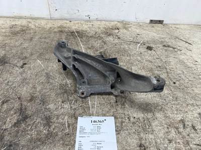 Paccar D11-1508 Left Bracket for a Peterbilt 579