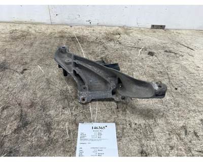 Paccar D11-1508 Left Bracket for a Peterbilt 579