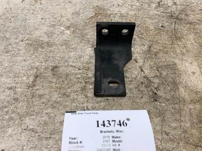 Paccar N11-6266 Bracket for a Peterbilt 579
