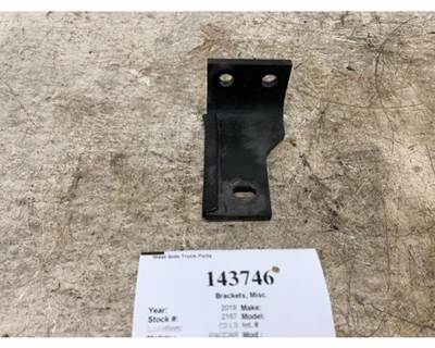 Paccar N11-6266 Bracket for a Peterbilt 579