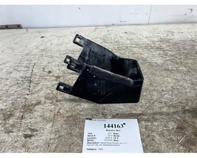 Paccar P11-6113 Bracket for a Peterbilt 389