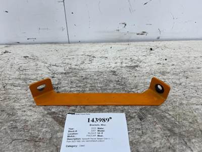 Paccar T11-1157R Bracket for a Kenworth T680