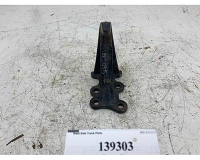 Volvo 20534935 Bracket for a Volvo VHD
