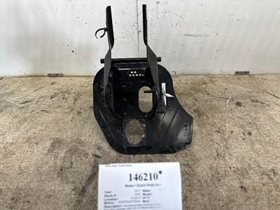 International 3544868F93 Pedal for a International DuraStar 4300