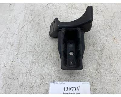 Freightliner A21-27269-001 Front Bumper Bracket for a Freightliner CASCADIA 125BBC