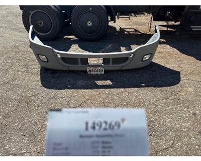 Freightliner A21-28940-015 Front Bumper for a Freightliner CASCADIA