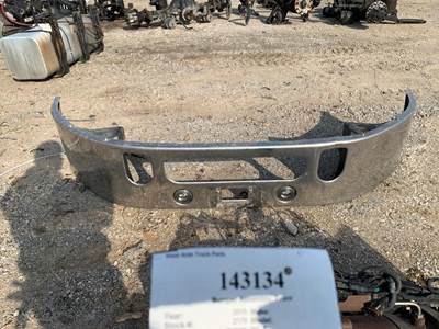 Mack 20760776 Front Bumper for a Mack CXU612
