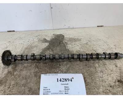 International 3016477C1 Camshaft