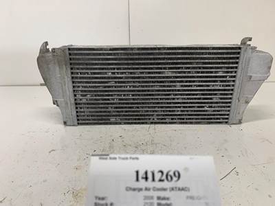 Freightliner BHTD3042 Charge Air Cooler (ATAAC) for a Freightliner M2 106