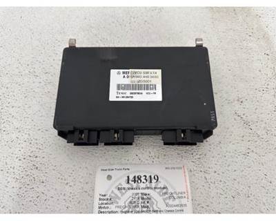 Freightliner A0004463635 Chassis Control Module for a Freightliner COLUMBIA