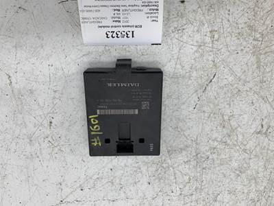 Freightliner A06-74995-004 Chassis Control Module for a Freightliner CASCADIA 125BBC