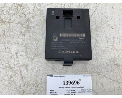Freightliner A06-74995-005 Chassis Control Module for a Freightliner CASCADIA 125BBC