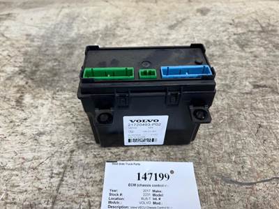 Volvo 21720493-P02 Chassis Control Module for a Volvo VNL
