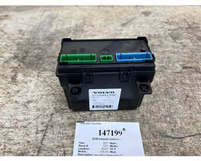 Volvo 21720493-P02 Chassis Control Module for a Volvo VNL