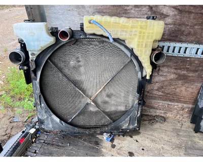 Kenworth F31-6200-1A01510/F Cooling Assembly for a Kenworth T680