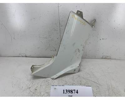 Freightliner 18-37138-003 Right Cowl for a Freightliner CENTURY CLASS 120