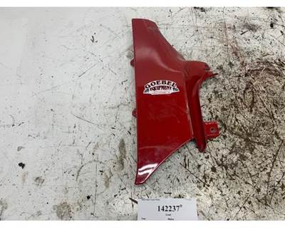Freightliner 18-67618-001 Cowl