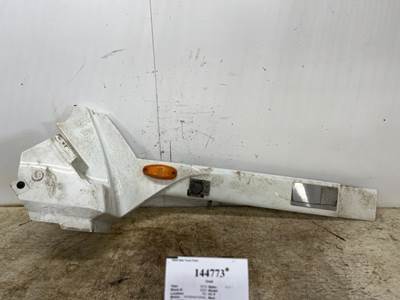 International 6126008C2 Left Cowl for a International LT625