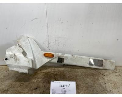 International 6126008C2 Left Cowl for a International LT625