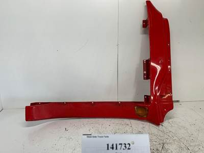 Kenworth R22-1091R Cowl for a Kenworth T2000