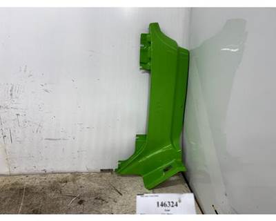 Paccar R22-6152R Right Cowl for a Peterbilt 579
