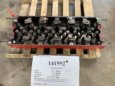 Cummins 4101420 Cylinder Head for a International 9400I