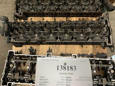 Detroit CASCADIA 125BBC Cylinder Head for a Freightliner CASCADIA 125BBC