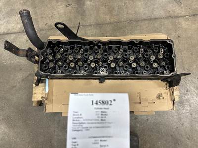 International 1882019C92 Cylinder Head for a International DuraStar 4300